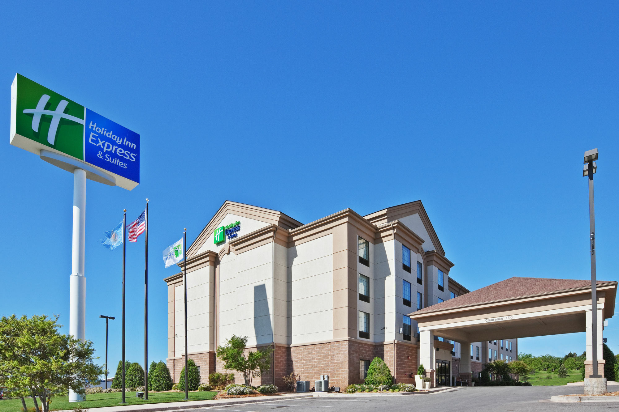 Holiday Inn Express Hotel & Suites Lawton-Fort Sill By Ihg Dış mekan fotoğraf